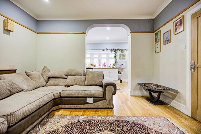 1 Bedroom Terraced House To Rent In Montpelier Gardens, London, E6