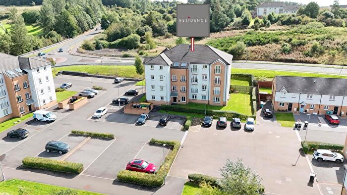 2 Bedroom Flat For Sale In Cailhead Drive, Cumbernauld, Glasgow, G68