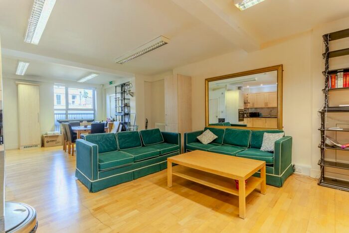 2 Bedroom Apartment To Rent In Marble House, Grosvenor Terrace, London, SE5