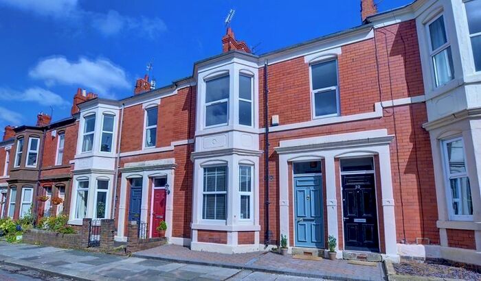 2 Bedroom Flat To Rent In Albemarle Avenue, High West Jesmond, Newcastle Upon Tyne, NE2