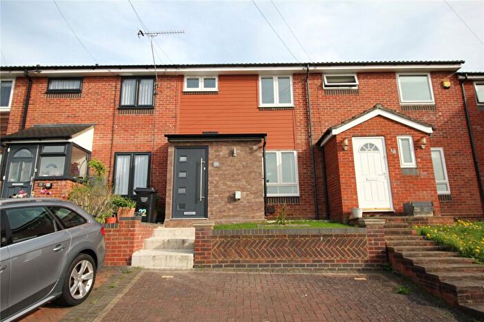 3 Bedroom Terraced House To Rent In The Foxgloves, CM12