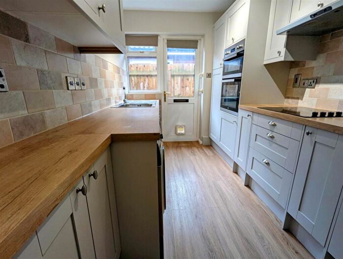 2 Bedroom Detached Bungalow For Sale In Weobley, N/W Herefordshire, HR4