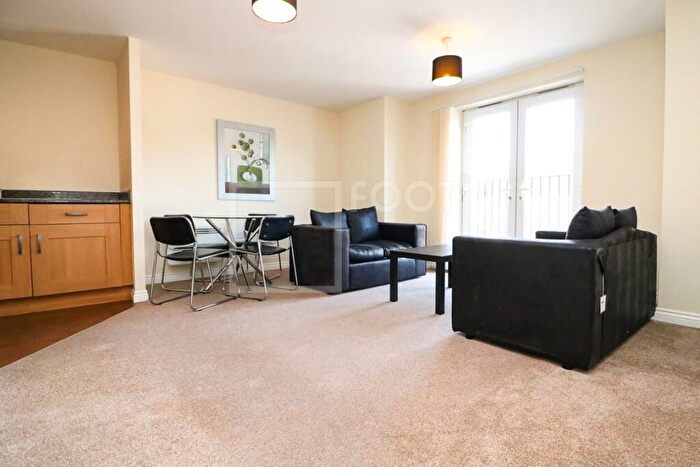 2 Bedroom Apartment To Rent In Langsett Court, Heaton, BD9