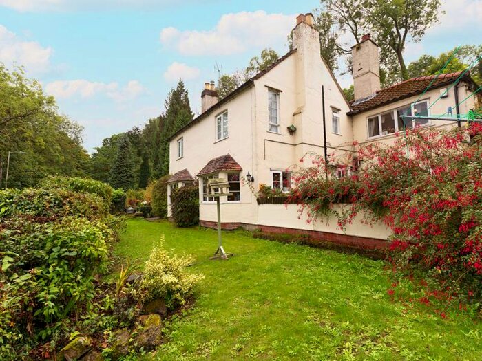 Houses for sale & to rent in TF8 7NN, Paradise, Ironbridge Telford