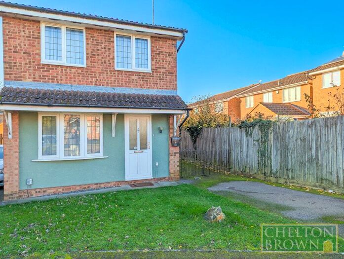 3 Bedroom Detached House To Rent In Javelin Close, Northampton, NN5