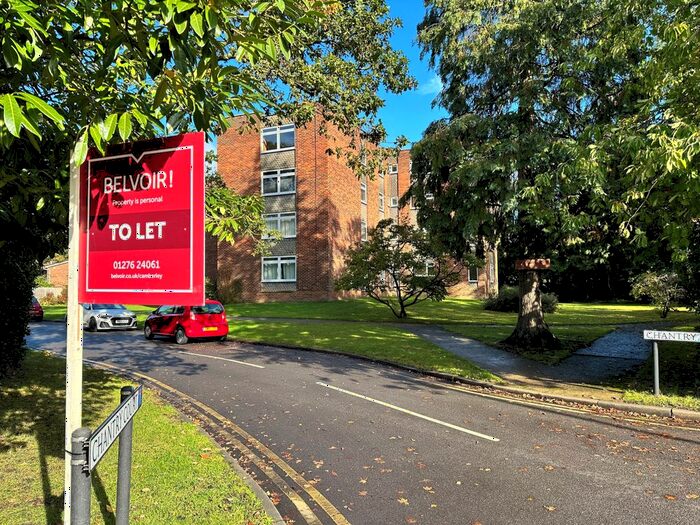 2 Bedroom Flat To Rent In Church Road, Frimley, Camberley, GU16