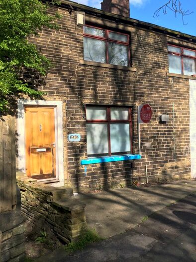2 Bedroom End Of Terrace House To Rent In Southfield Lane, Bradford, BD7