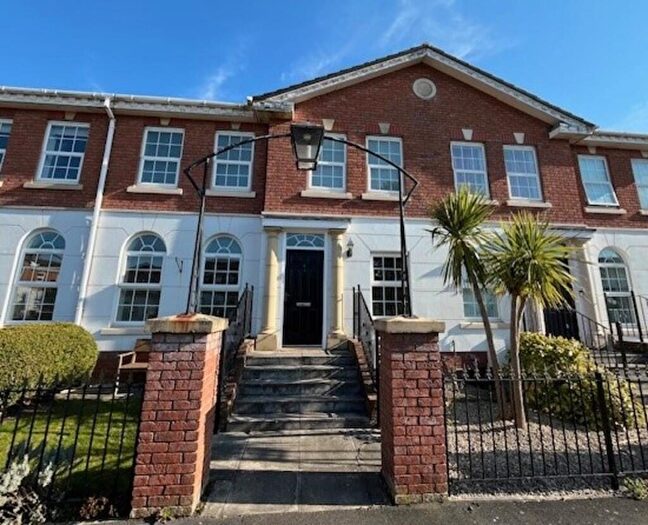 4 Bedroom Mews To Rent In Weavers Close, Lytham St Annes, FY8