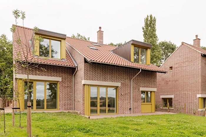 4 Bedroom Detached House For Sale In Charles Moore Place Ii, Felsted, Essex, CM6
