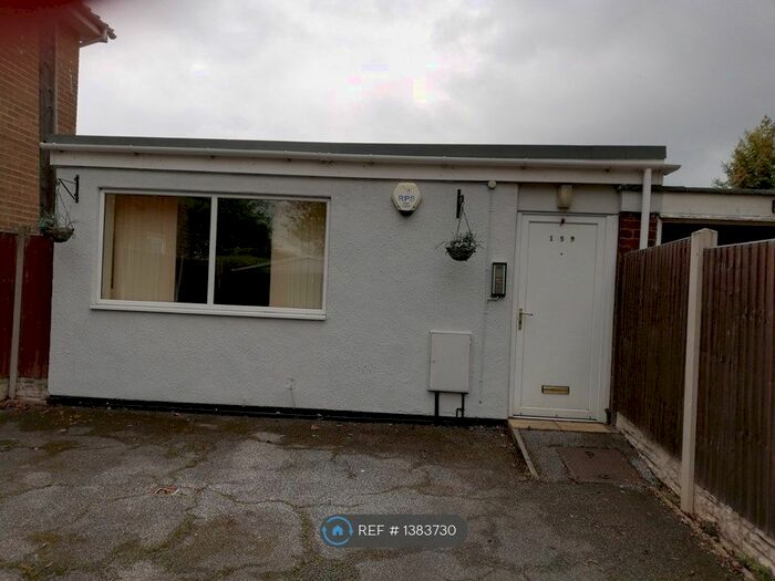 2 Bedroom Bungalow To Rent In Armthorpe Road, Doncaster, DN2