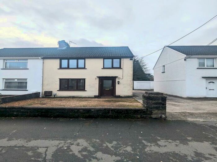3 Bedroom Semi-Detached House To Rent In Heol Caredig, Tonna, Neath, SA11