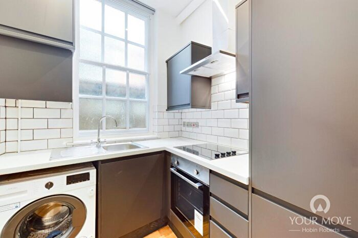 1 Bedroom Flat To Rent In Market Square, Northampton, NN1