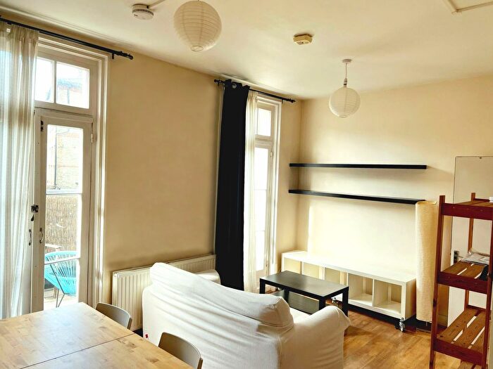 1 Bedroom Flat To Rent In Crouch Hill, London, N4