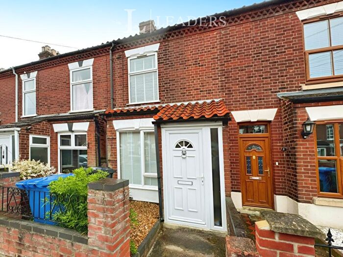 3 Bedroom Terraced House To Rent In Churchill Road, NR3