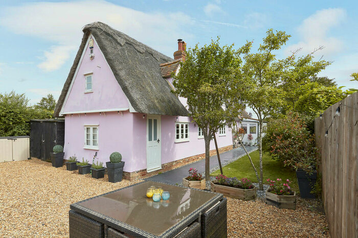 2 Bedroom Detached House For Sale In Kirtling, Cambridgeshire, CB8