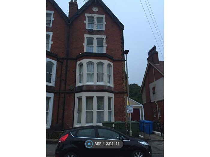 1 Bedroom Flat To Rent In Grosvenor Road, Scarborough, YO11