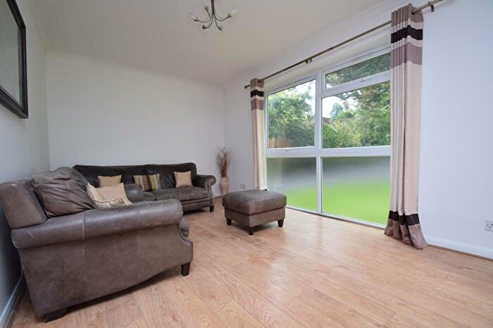 2 Bedroom Apartment To Rent In Oak Court, Green Lane, Northwood, HA6