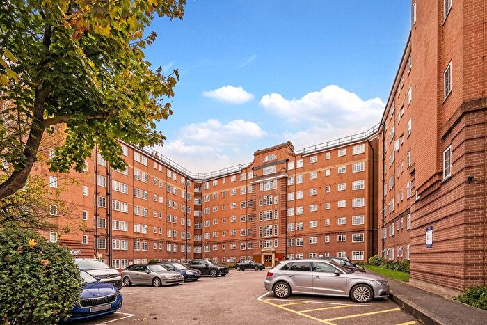 2 Bedroom Flat To Rent In Goldhawk Road, Hammersmith, W6