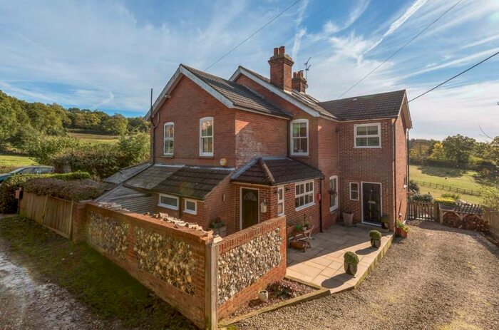 4 Bedroom Semi-Detached House For Sale In Warren Corner, Ewshot, Farnham, Surrey, GU10