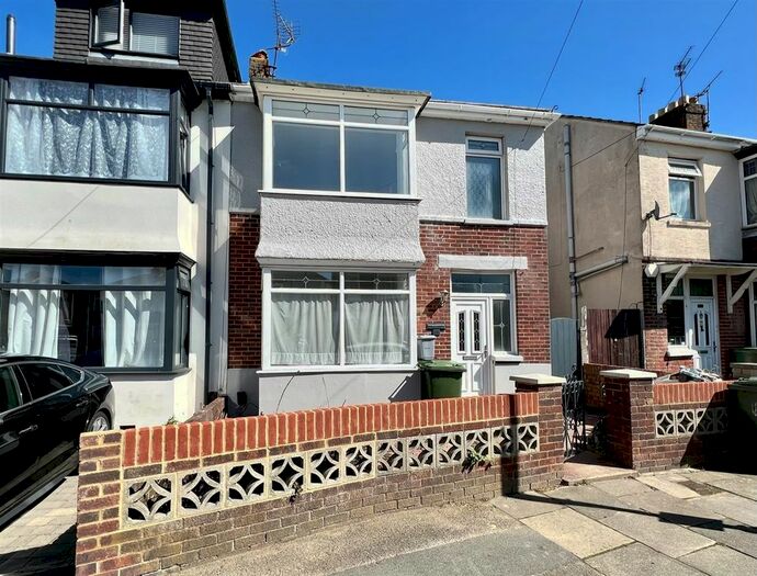 3 Bedroom Property To Rent In Battenburg Avenue, Portsmouth, PO2