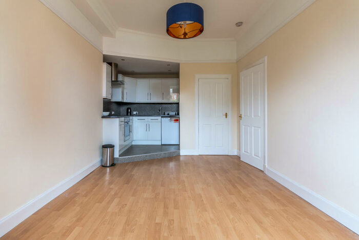 1 Bedroom Flat To Rent In Restalrig Road South Edinburgh United Kingdom, EH7