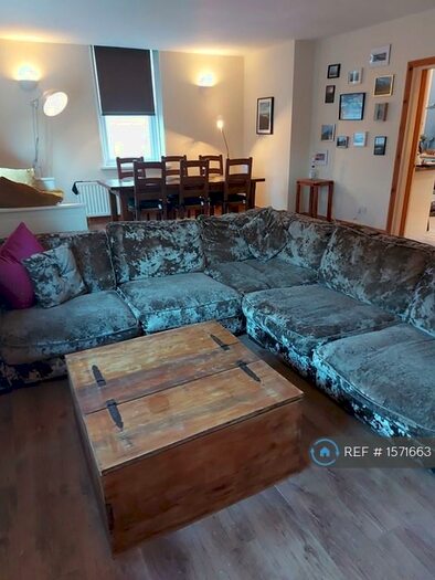 3 Bedroom Maisonette To Rent In Park View, Whitley Bay, NE26