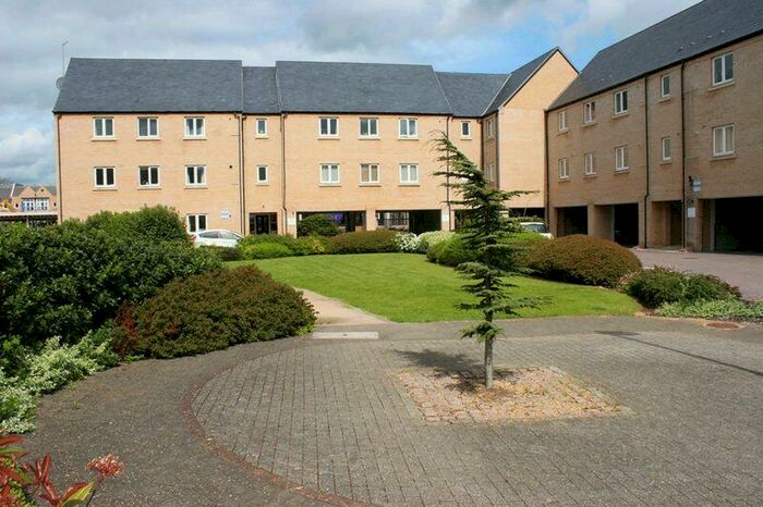 2 Bedroom Flat To Rent In Skipper Way, Little Paxton, St Neots, PE19