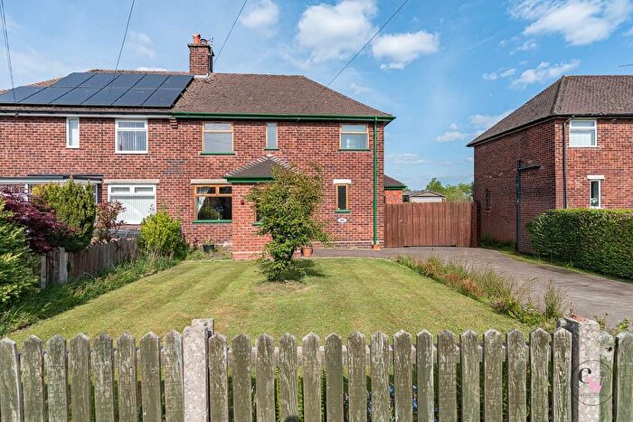 3 Bedroom Semi-Detached House For Sale In Keepers Lane, Weaverham, Northwich, CW8