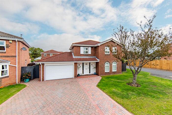 4 Bedroom Detached House For Sale In Glenfield Avenue, Cramlington, NE23
