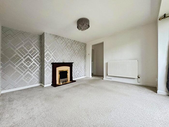 2 Bedroom Apartment To Rent In Rotherwood Avenue, Sheffield, South Yorkshire, S13