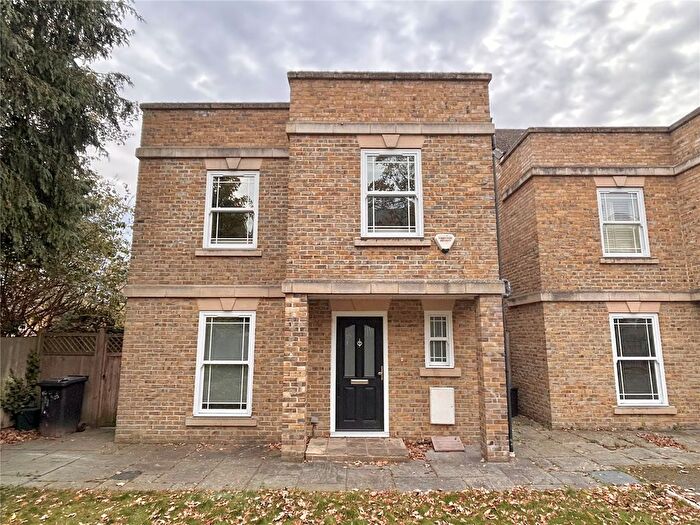 5 Bedroom Detached House To Rent In Esther Mews, Bromley, BR1