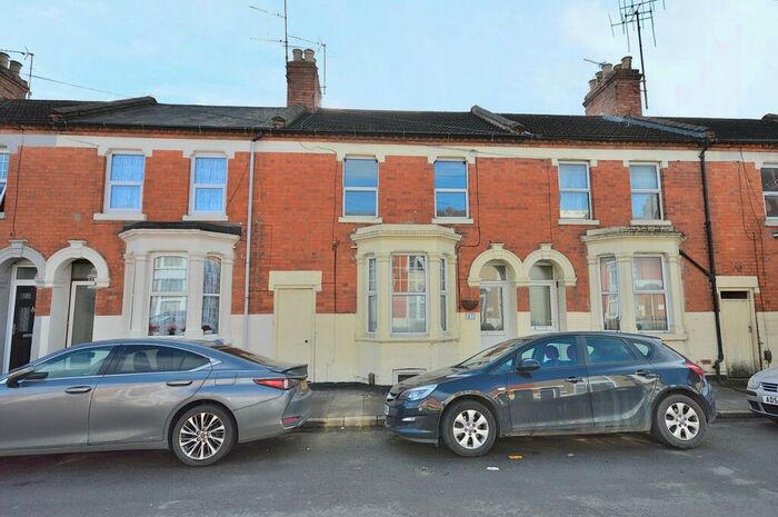 3 Bedroom Terraced House To Rent In Talbot Road, Northampton, NN1