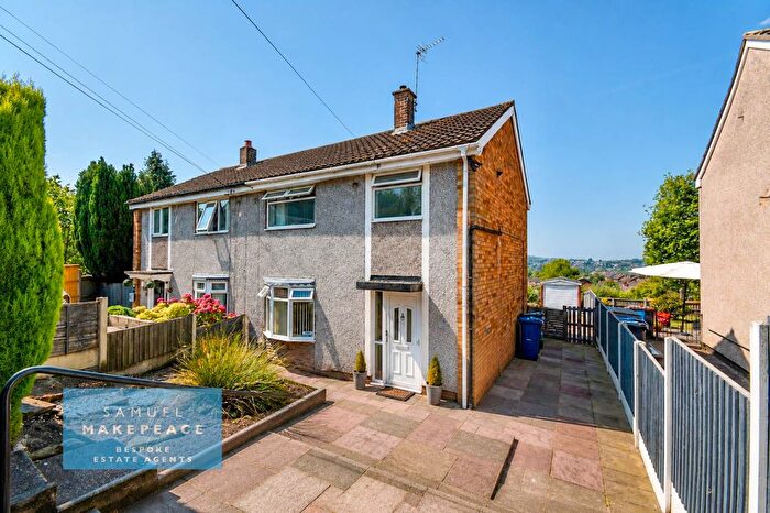 3 Bedroom Semi-Detached House For Sale In Warwick Close, Kidsgrove, Stoke On Trent, ST7