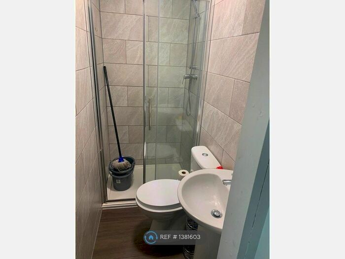 Studio To Rent In Villiers Street, Coventry, CV2