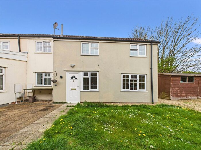 2 Bedroom Detached House For Sale In Huntspill Road, Highbridge, Somerset, TA9