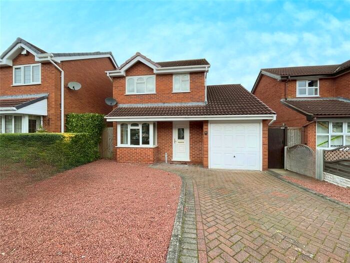 3 Bedroom Detached House To Rent In Oatlands Way, Perton, Wolverhampton, Staffordshire, WV6