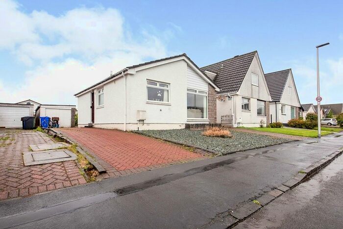 2 Bedroom Bungalow To Rent In Chisholm Avenue, Stirling FK9