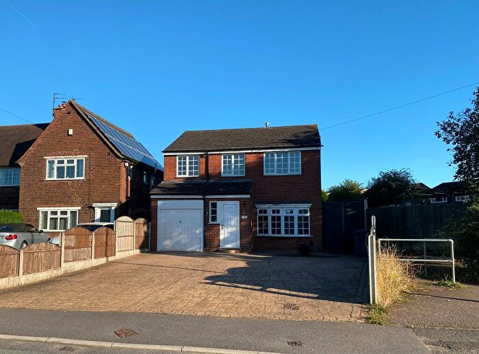 4 Bedroom Detached House To Rent In Hilltop, Oakwood, DE21
