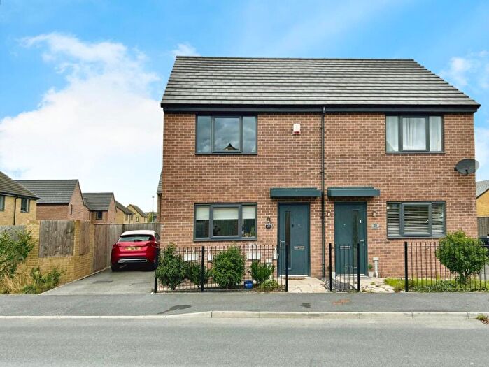 2 Bedroom Semi-Detached House For Sale In School Street, Thurnscoe, S63