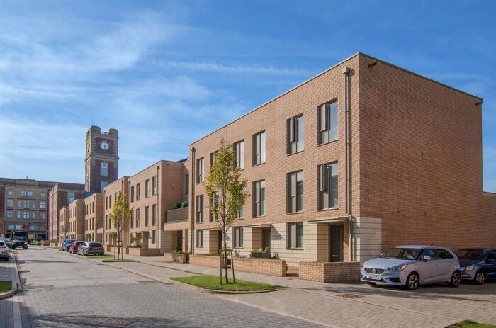 3 Bedroom Town House To Rent In Clock Tower Way, South Bank, York, YO23