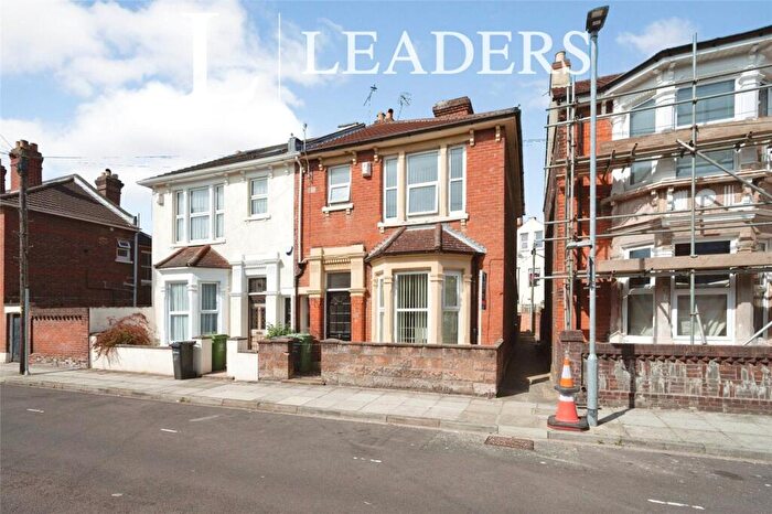 5 Bedroom Terraced House To Rent In Britannia Road North, PO5