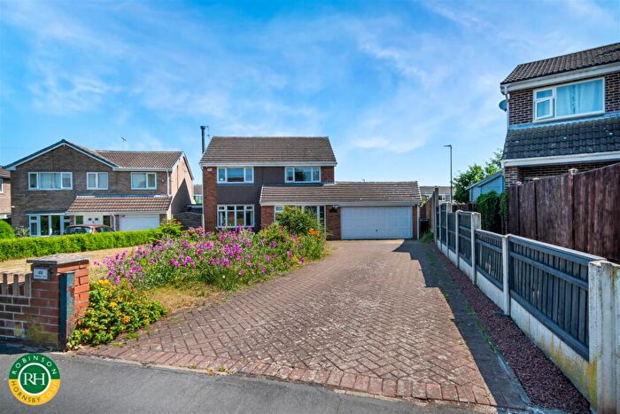4 Bedroom House For Sale In Westfield Road, Tickhill, Doncaster, DN11