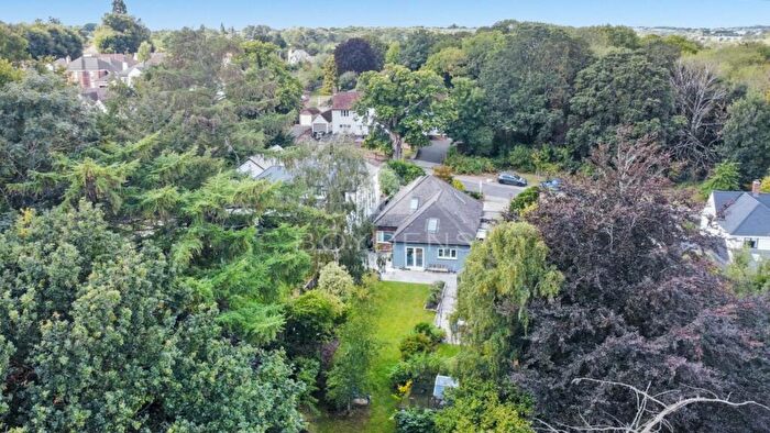 4 Bedroom Detached House For Sale In Glen Avenue, Colchester, CO3