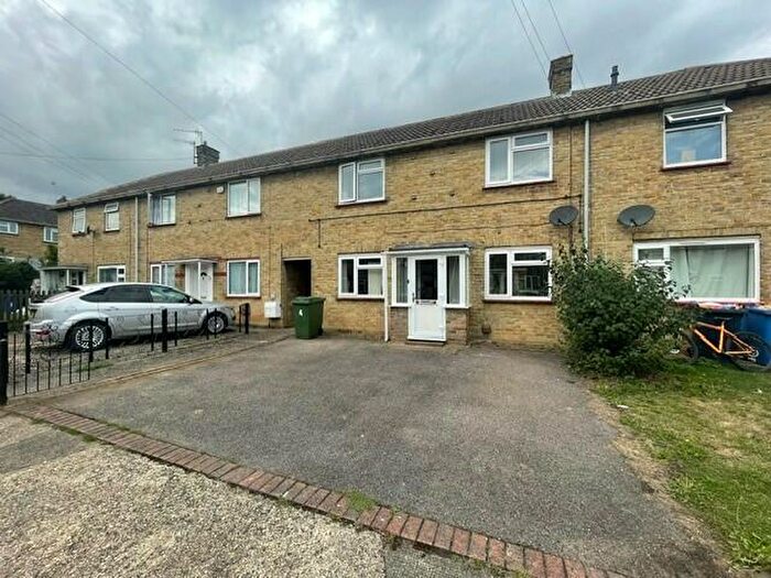 3 Bedroom House To Rent In Roebuck Road, Faversham, ME13
