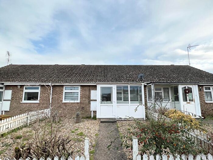 1 Bedroom Terraced Bungalow To Rent In Darwin Close, Mildenhall, Bury St. Edmunds, IP28