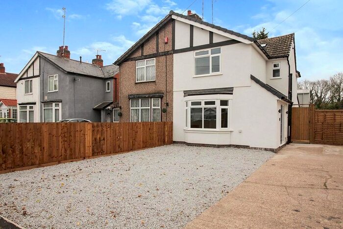 3 Bedroom Semi-Detached House To Rent In Bedworth Road, Longford, Coventry, West Midlands, CV6