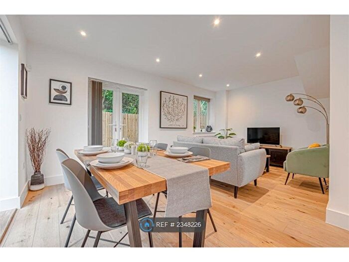 3 Bedroom End Of Terrace House To Rent In Tadorne Terrace, Tadworth, KT20