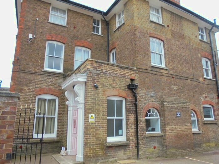 1 Bedroom Apartment To Rent In Union Street, Maidstone, Kent, ME14