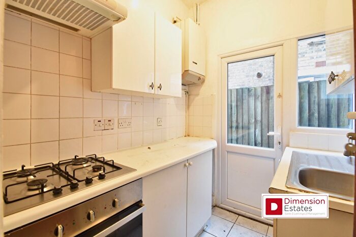 5 Bedroom Terraced House To Rent In Arnold Road, Harringay, N15