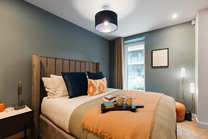 3 Bedroom Duplex To Rent In Drysdale Gait, Edinburgh, EH3